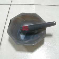 Cối chày mã não