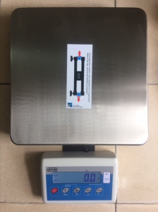 Cân kỹ thuật điện tử 30 kg / 0,5 g
